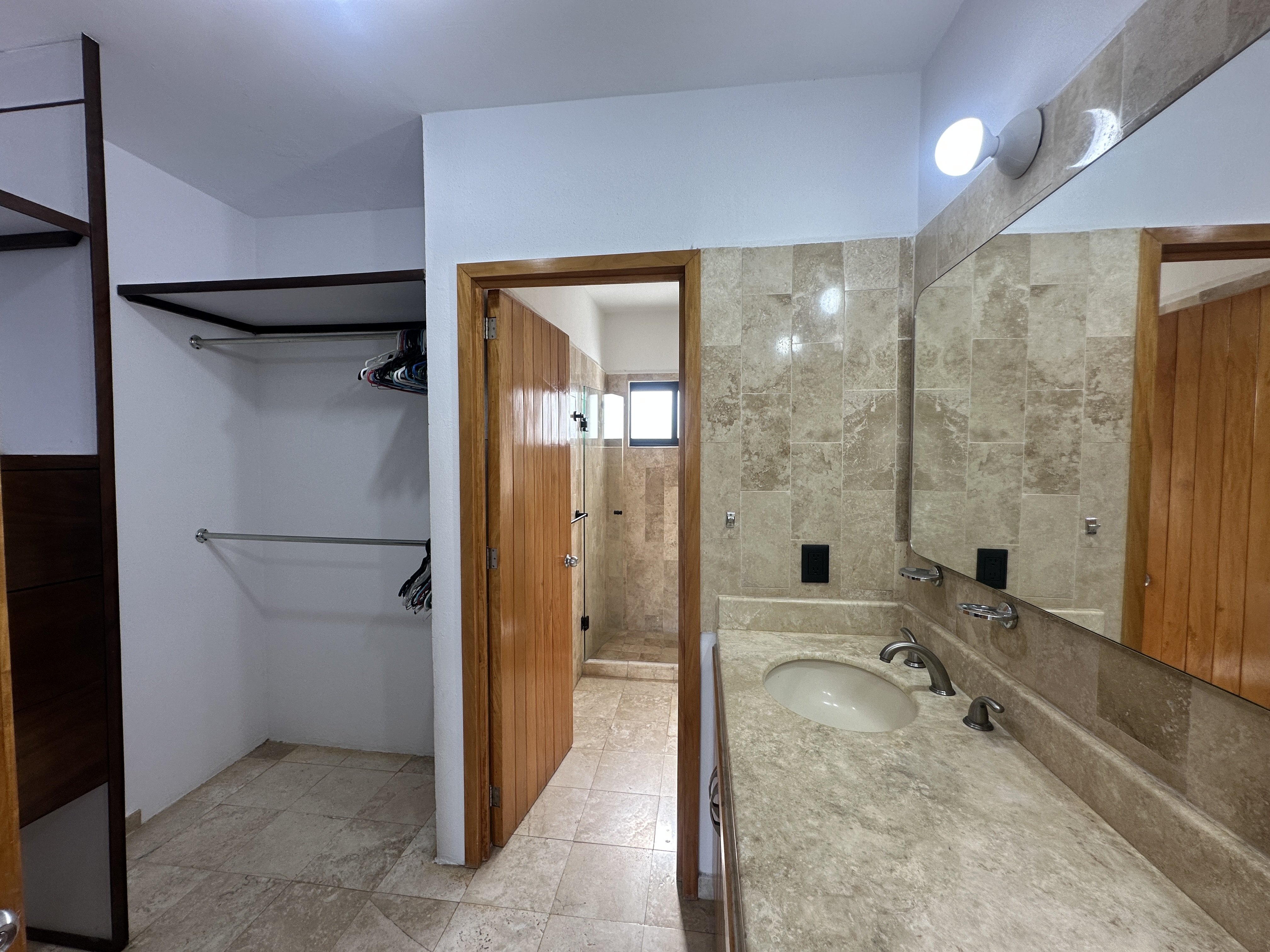 Baño — antes