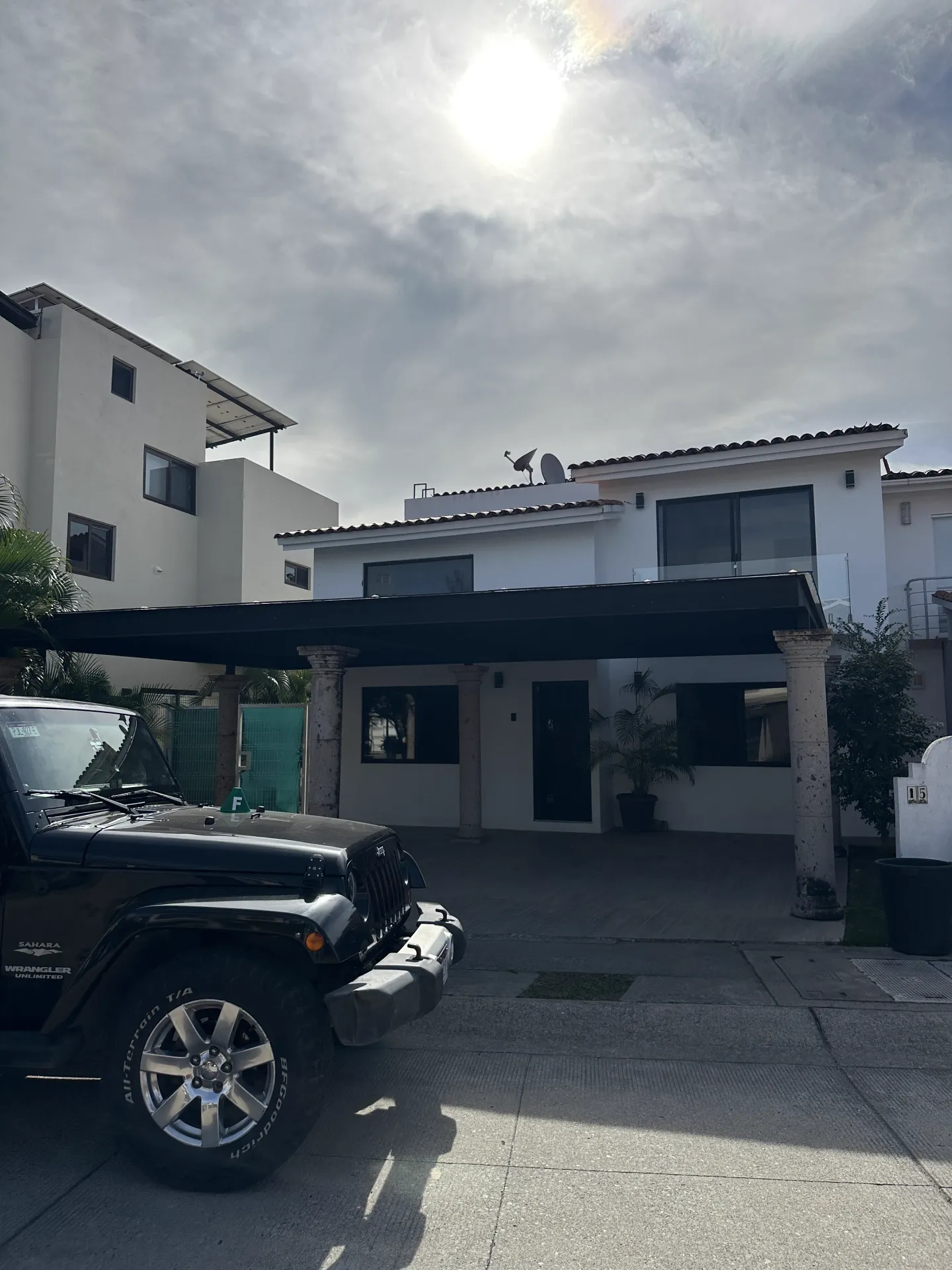 Fachada — antes